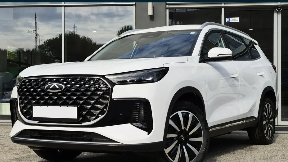CHERY Tiggo 8 -