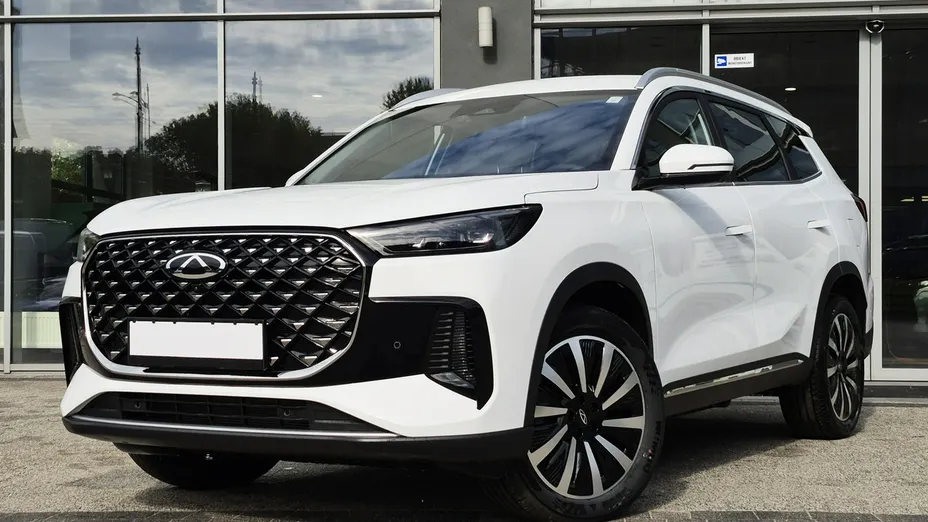 CHERY Tiggo 8 -