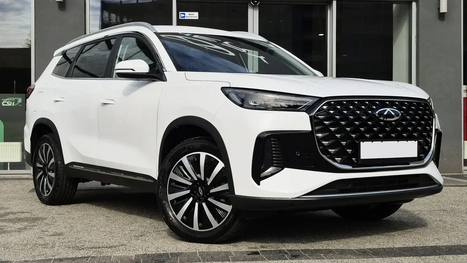 CHERY Tiggo 8 -