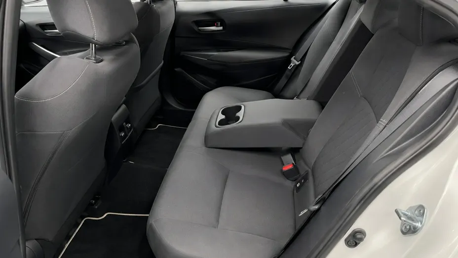 TOYOTA Corolla -