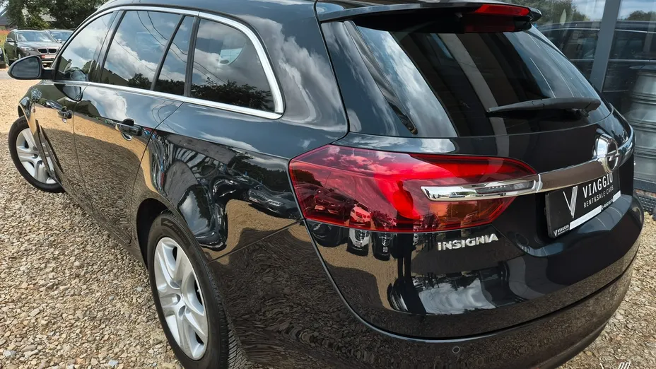 OPEL Insignia -