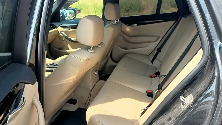 BMW X1 -