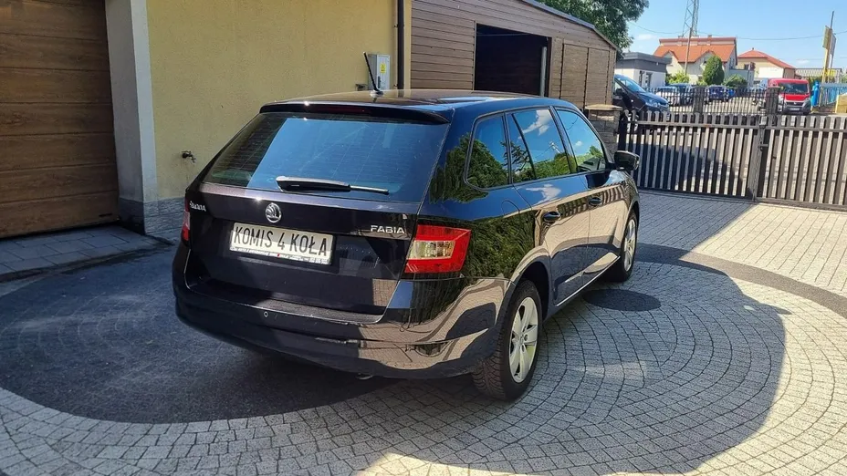 SKODA Fabia -