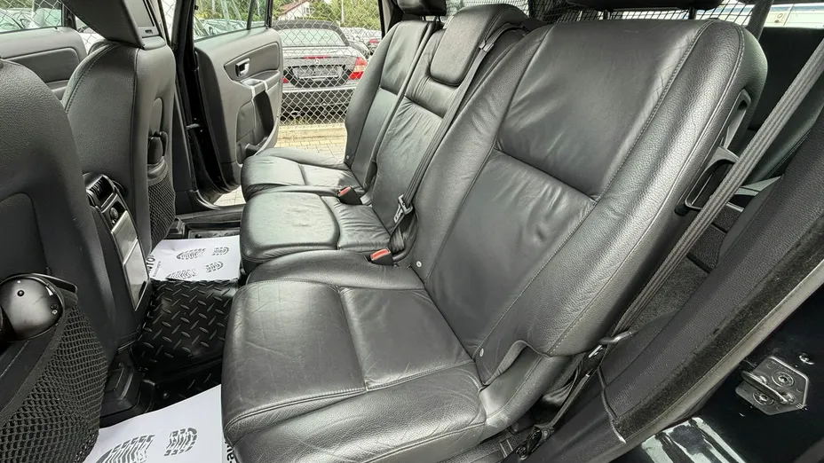 VOLVO XC90 -