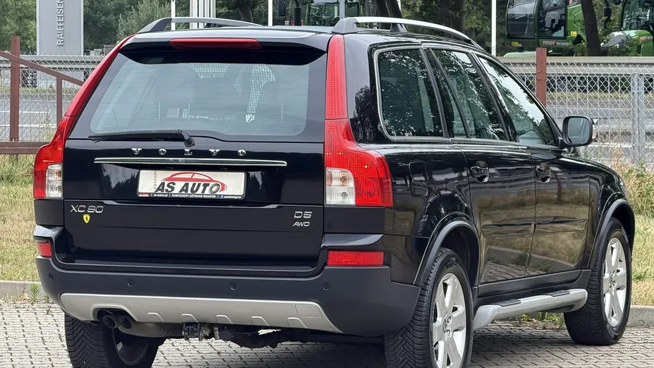 VOLVO XC90 -