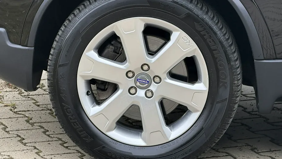 VOLVO XC90 -