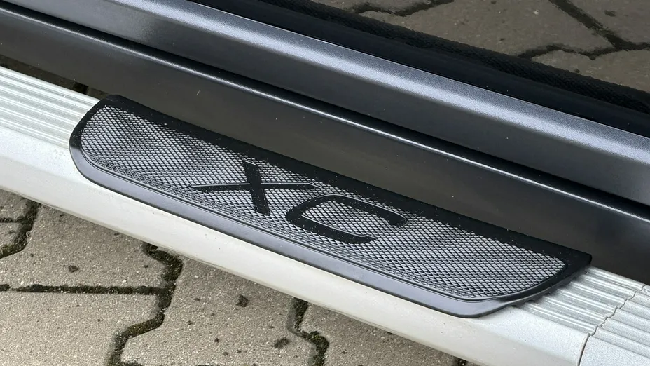 VOLVO XC90 -