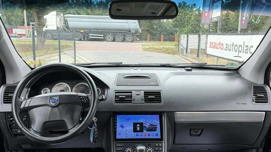 VOLVO XC90 -