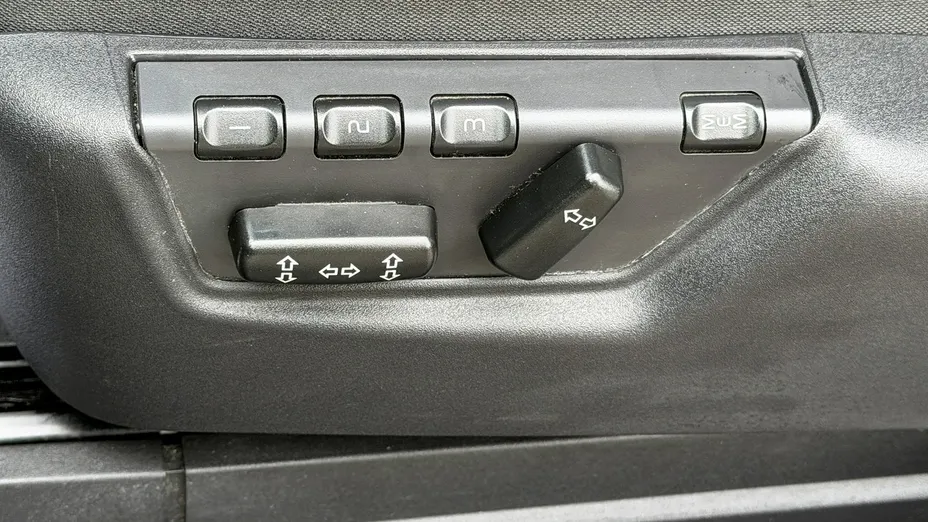 VOLVO XC90 -