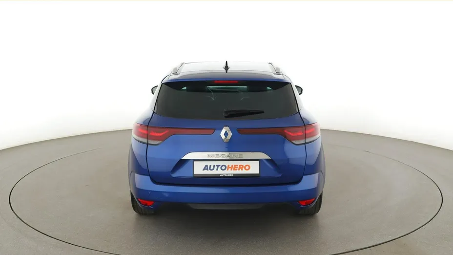 RENAULT Megane -