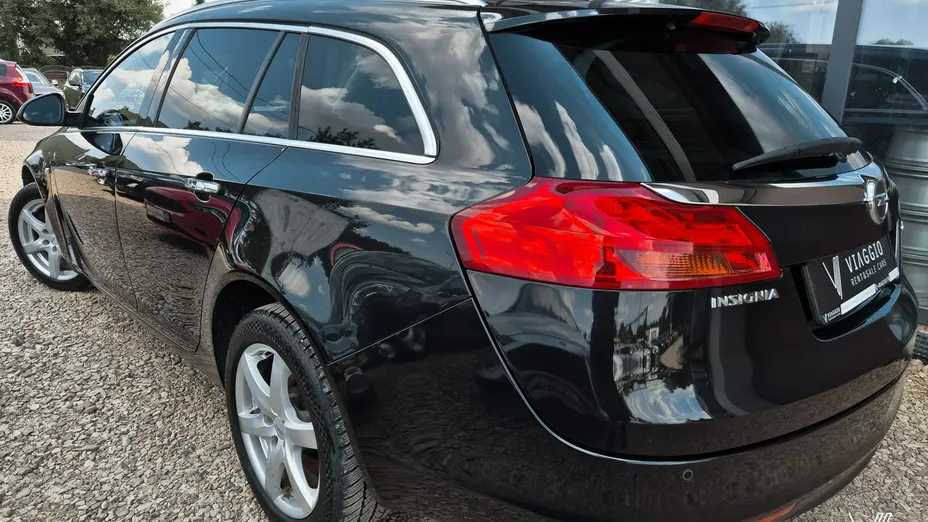 OPEL Insignia -