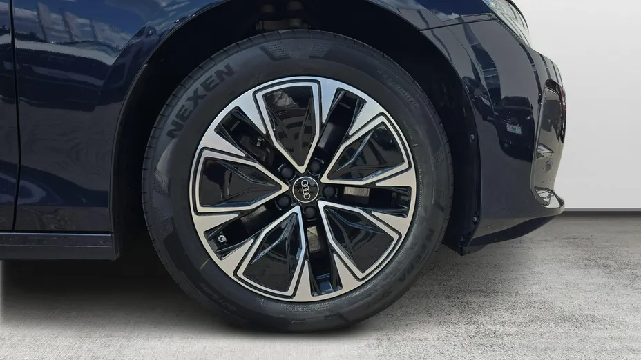 AUDI A6 -