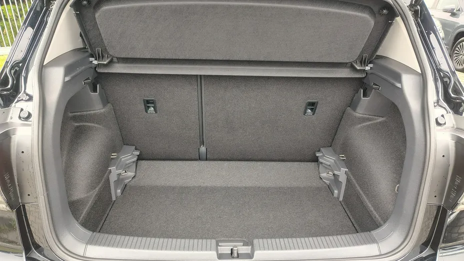 VOLKSWAGEN T-Cross -