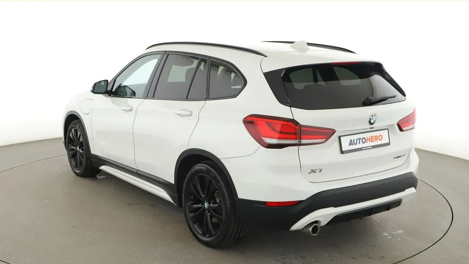 BMW X1 -