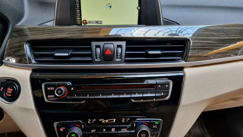 BMW X1 -
