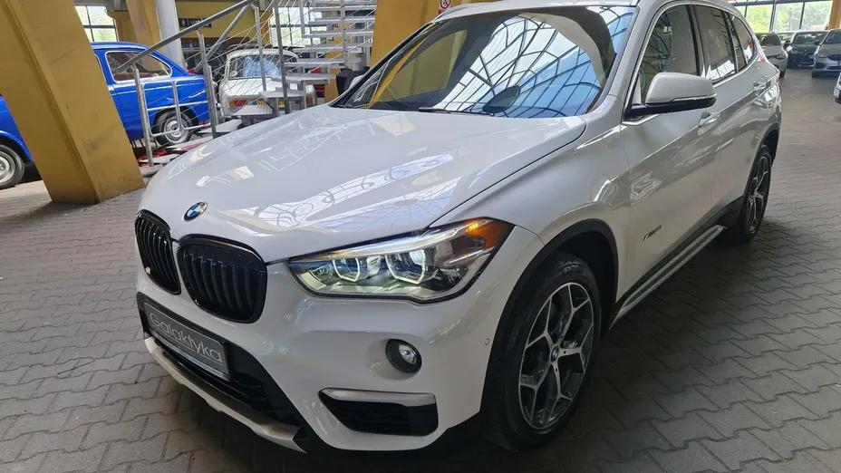 BMW X1 -