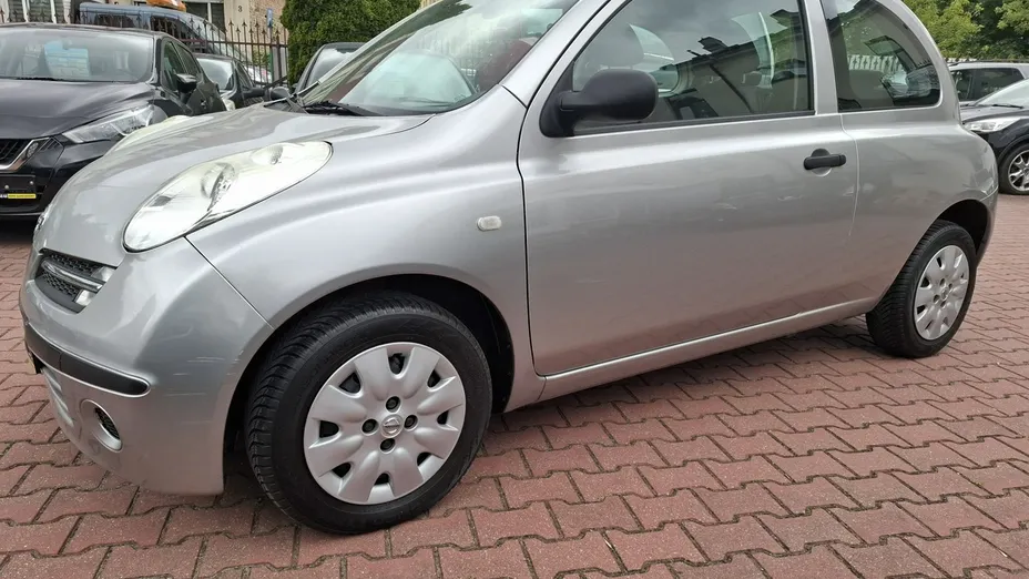 NISSAN Micra -