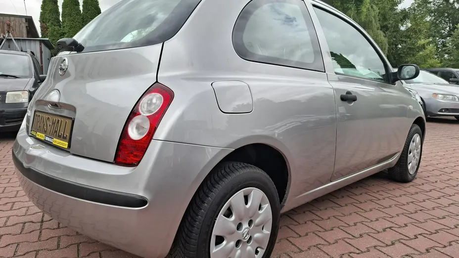 NISSAN Micra -