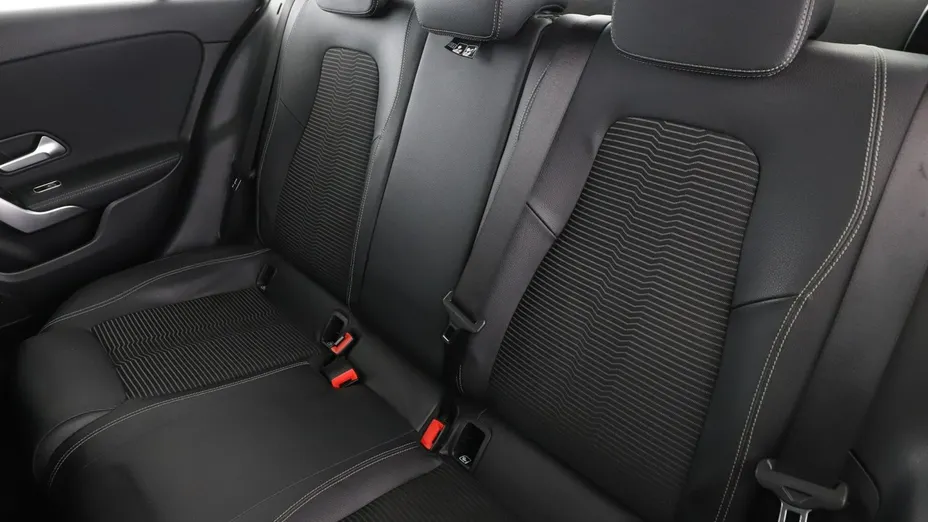 MERCEDES-BENZ A Klasa -