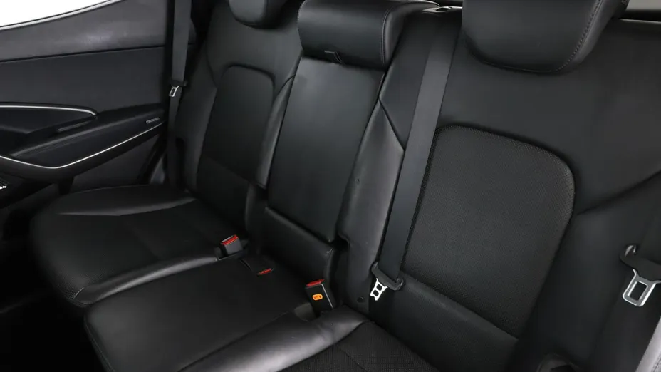 HYUNDAI Santa Fe -