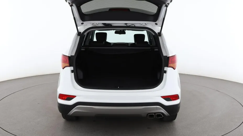 HYUNDAI Santa Fe -