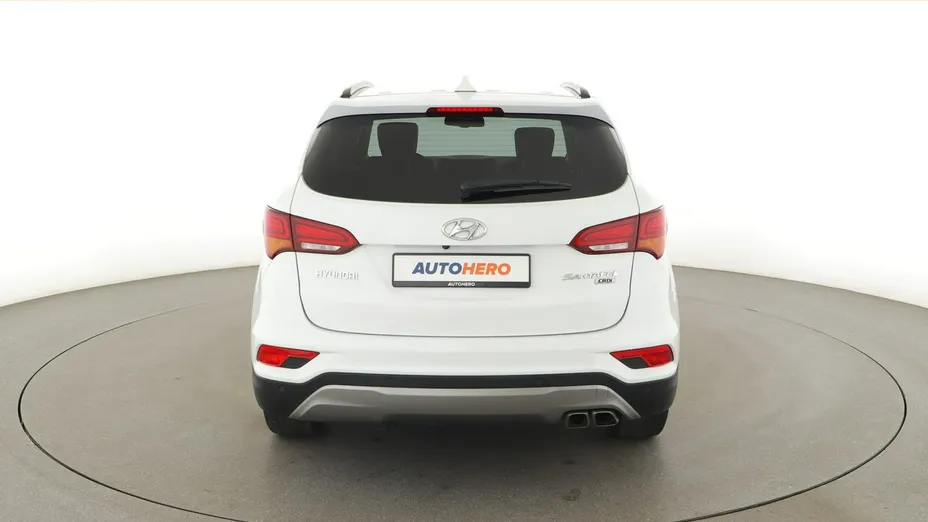 HYUNDAI Santa Fe -