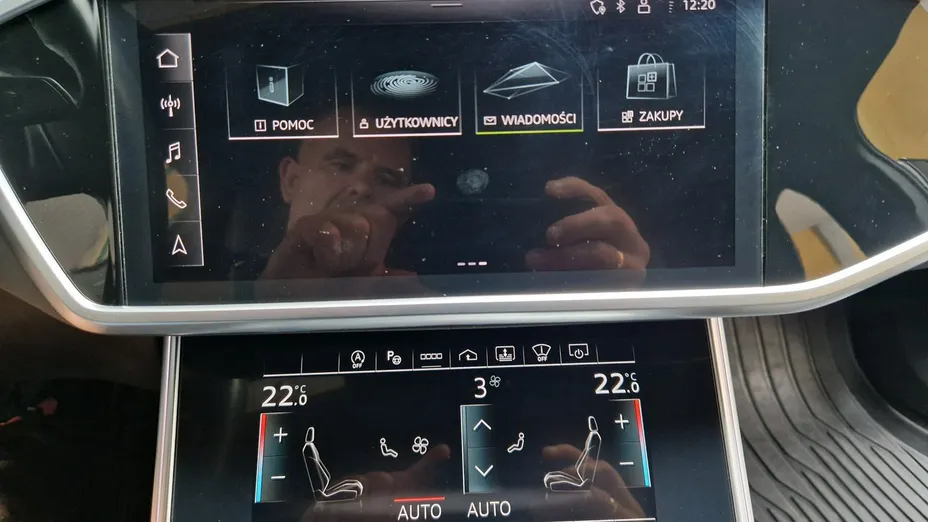 AUDI A6 -