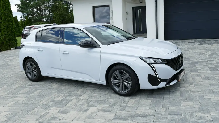 PEUGEOT 308 -