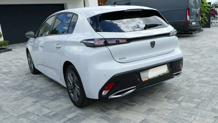 PEUGEOT 308 -