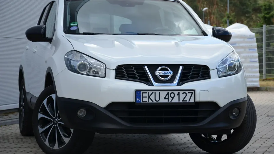 NISSAN Qashqai -