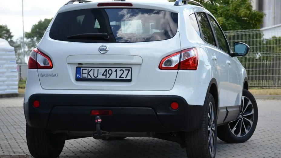 NISSAN Qashqai -