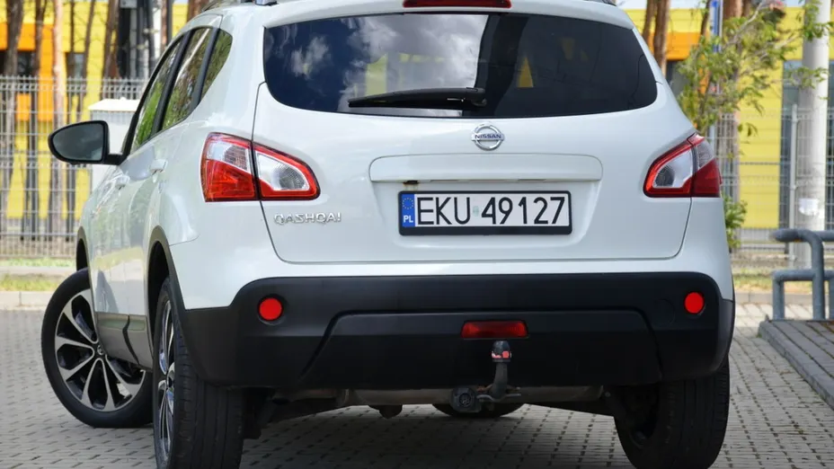NISSAN Qashqai -