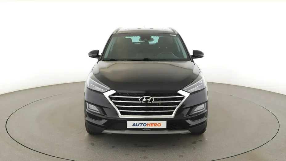 HYUNDAI Tucson -