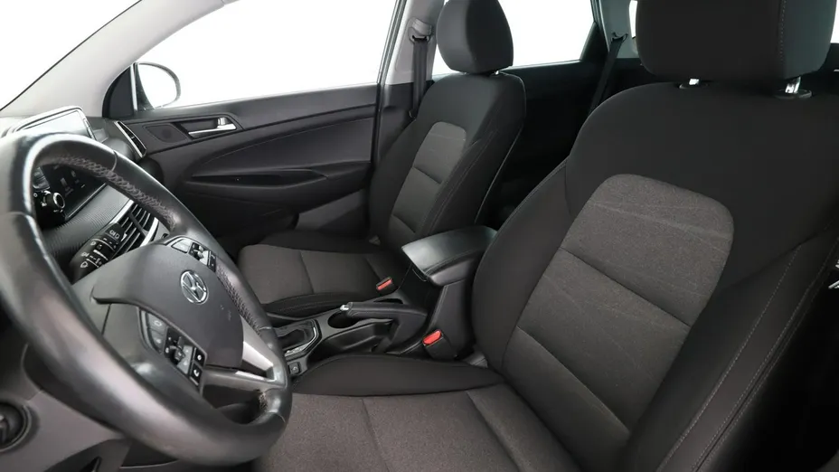 HYUNDAI Tucson -