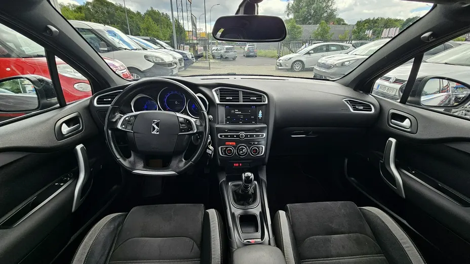 DS DS4 -