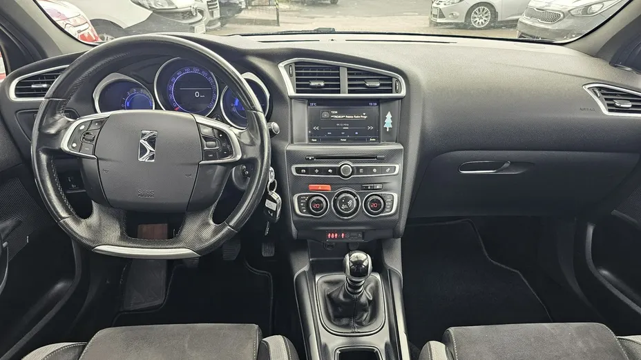 DS DS4 -