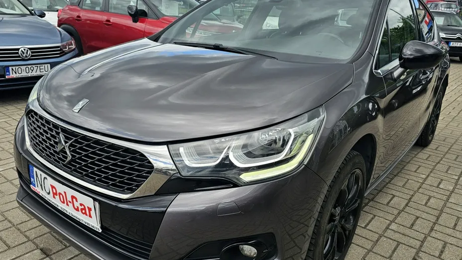 DS DS4 -