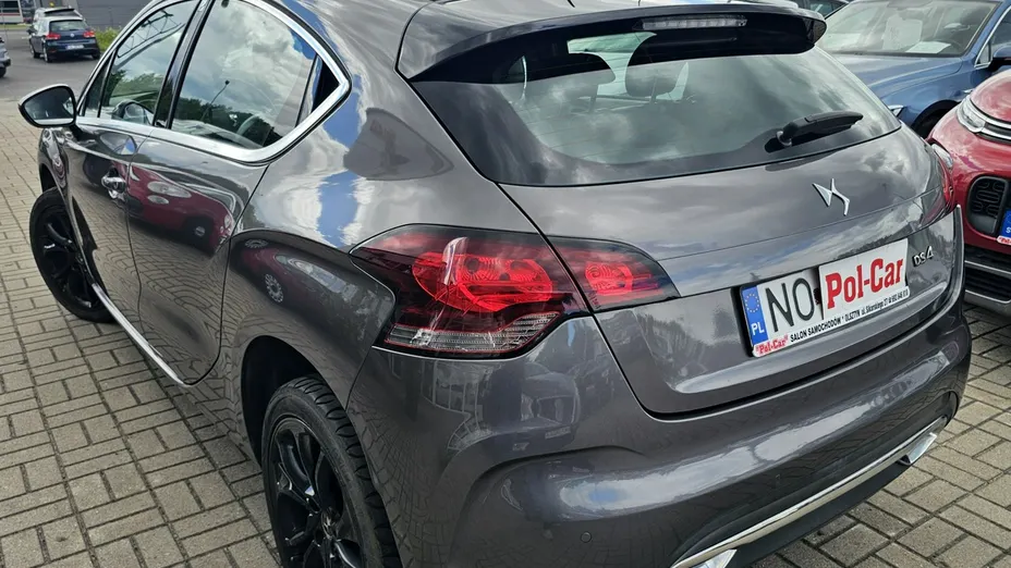 DS DS4 -