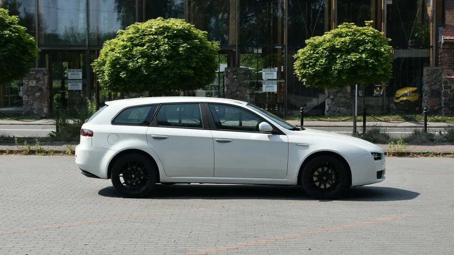 ALFA ROMEO 159 -