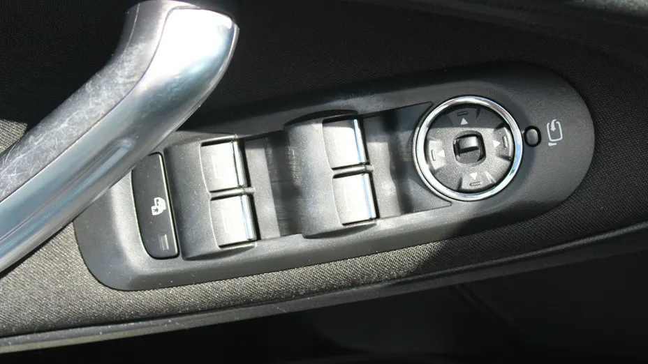 FORD S-MAX -