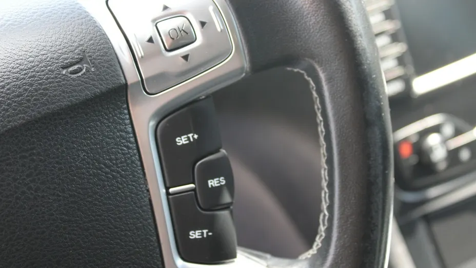 FORD S-MAX -