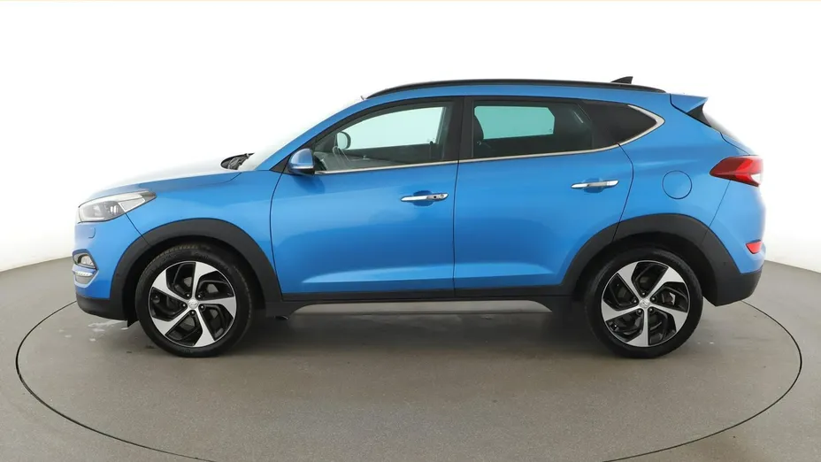 HYUNDAI Tucson -