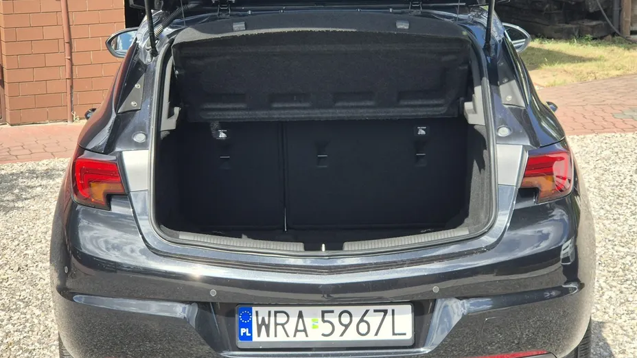 OPEL Astra -
