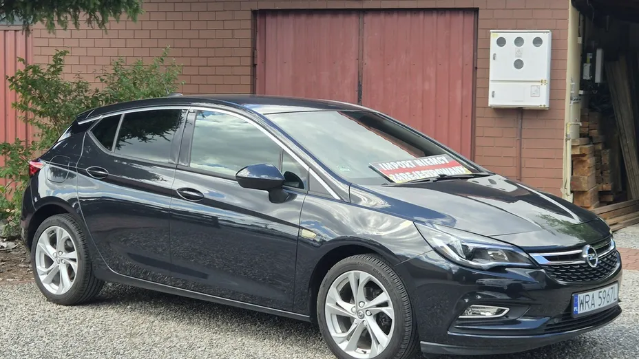OPEL Astra -