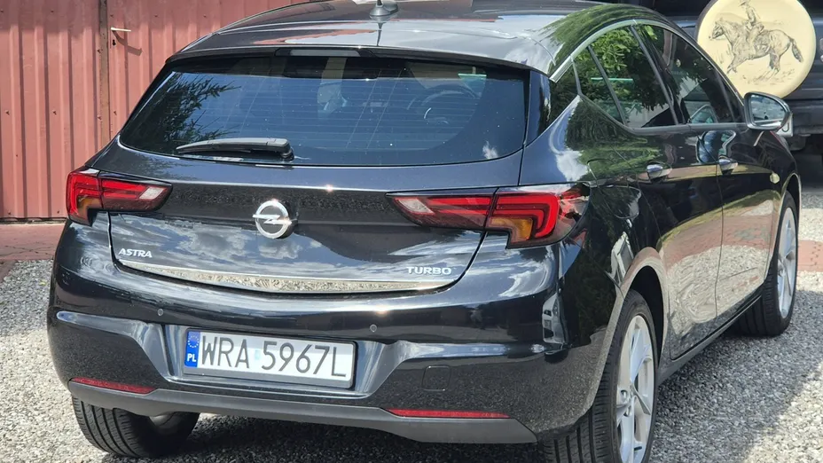 OPEL Astra -