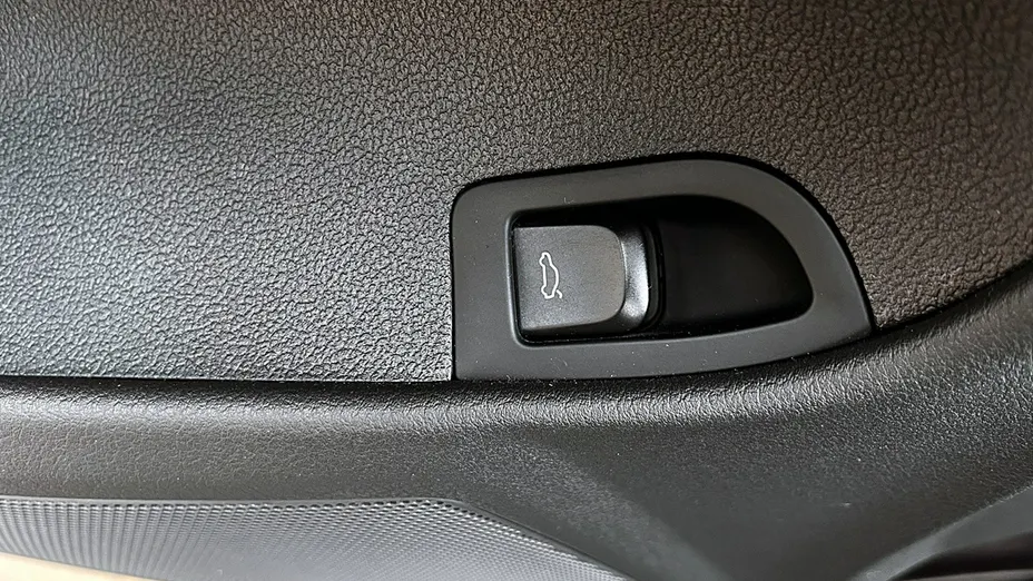 AUDI A4 -