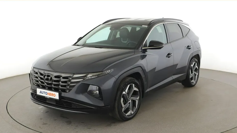 HYUNDAI Tucson -