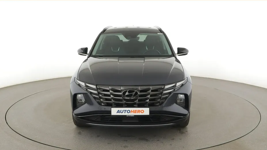 HYUNDAI Tucson -