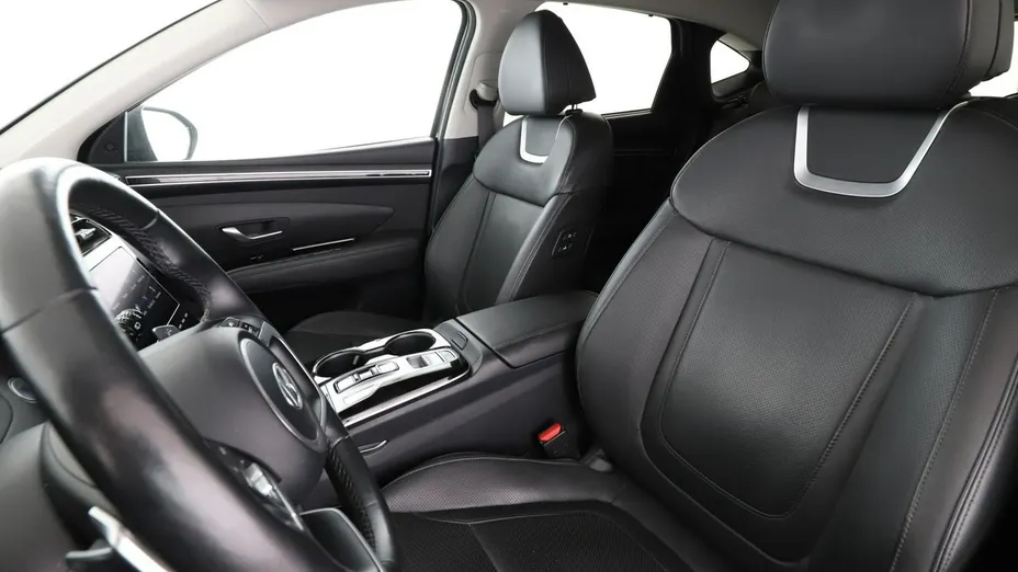 HYUNDAI Tucson -