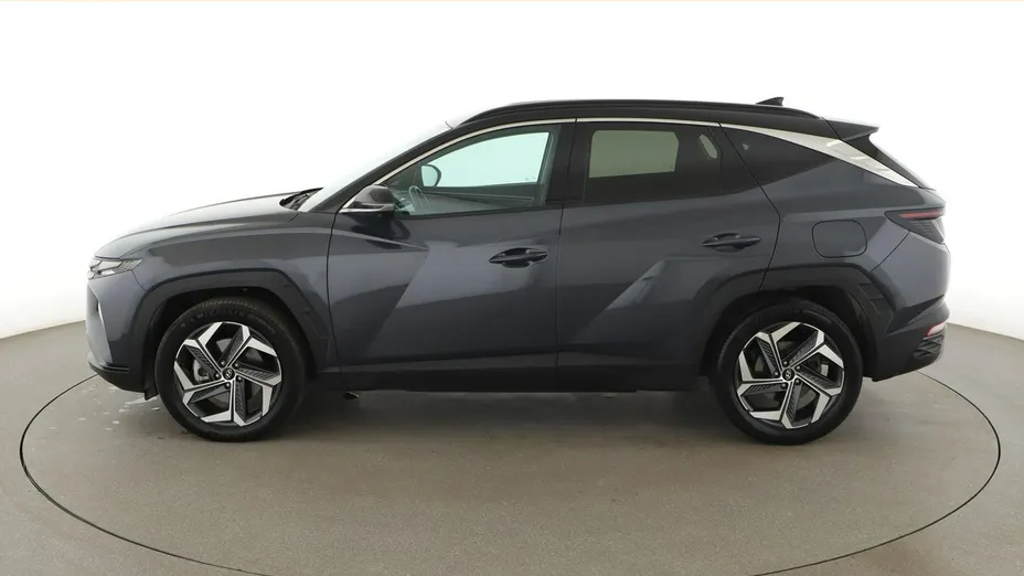 HYUNDAI Tucson -